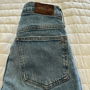 Madewell the Perfect Vintage Jean size 27R
